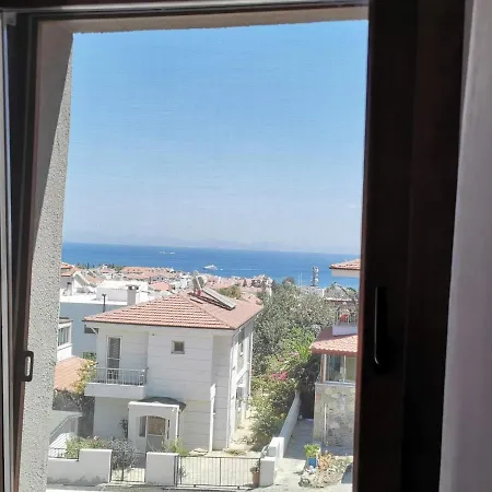 2 + 1 In The Center Of With Sea View. Super Location *