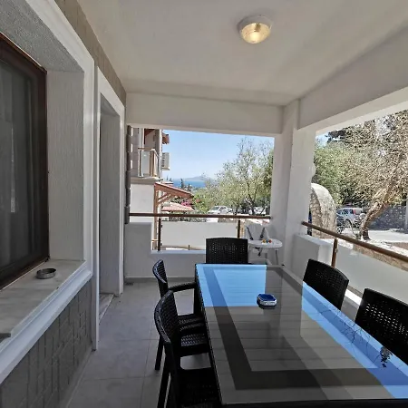 公寓 2 + 1 In The Center Of With Sea View. Super Location 达特恰